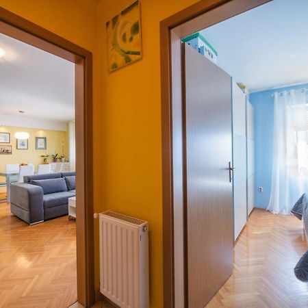 Apartman Silvija Осиек Экстерьер фото